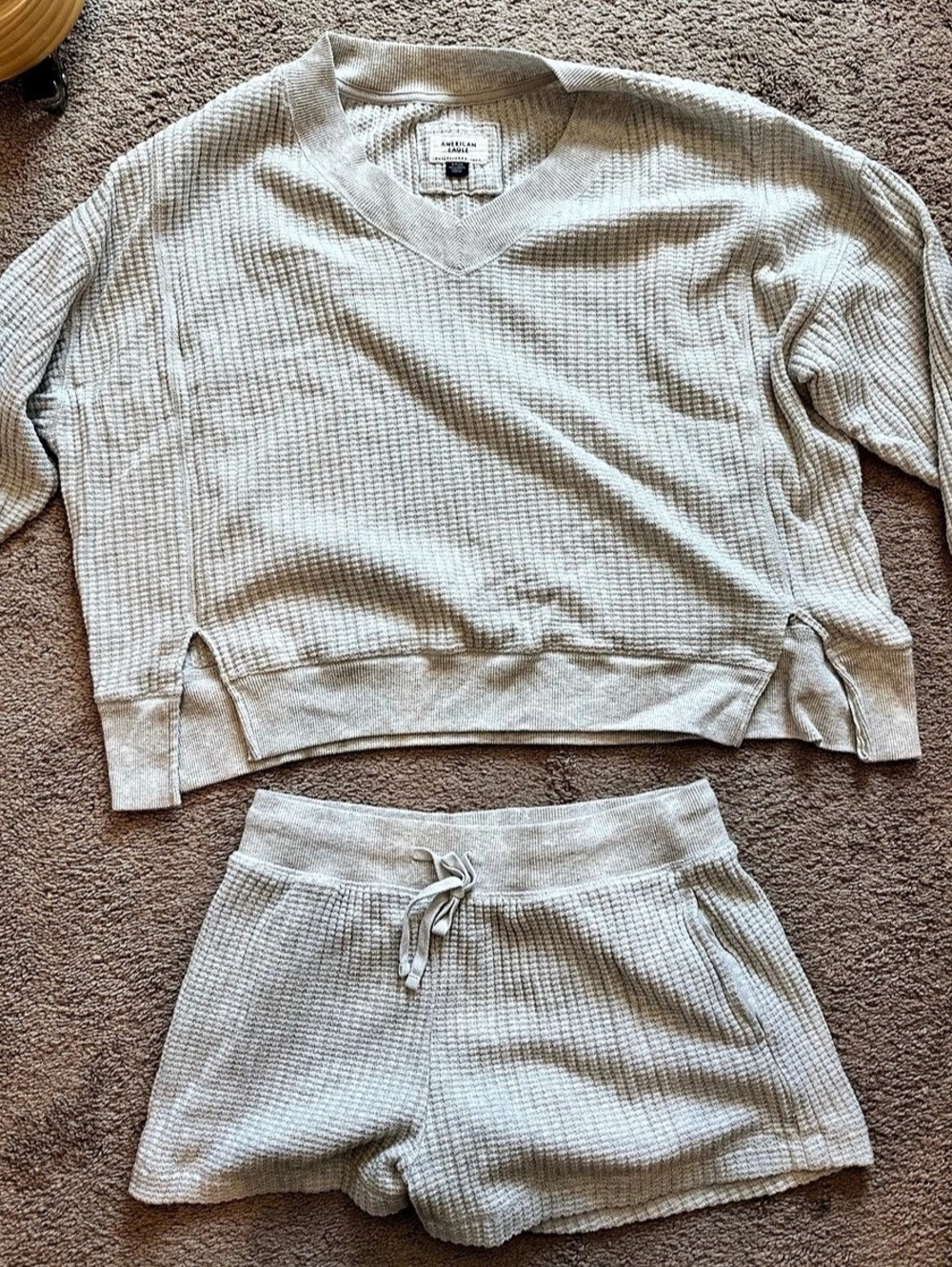 American Eagle Outfitters Textured Sweater and Shorts Set in Gray Size Small